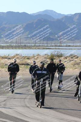 media/Jan-15-2026-Racers Edge (Thu) [[dfebeb70ab]]/1-Around the Pits-Track Walk/